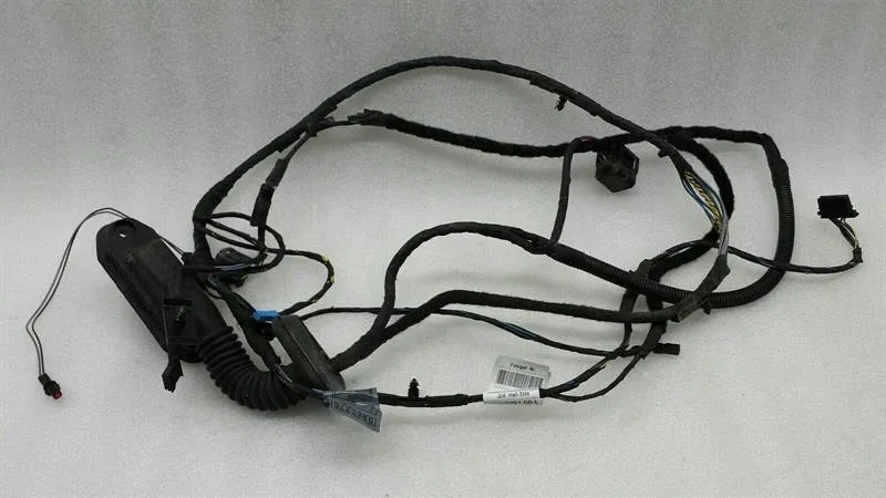 BMW 5 (E60 / E61) BMW 5 Series RLH Door Wiring Loom Comfort Acces 6972558 Wiring Harness Body type: Saloon
Fuel: Petrol