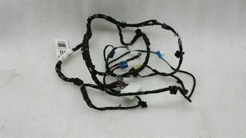 Mercedes-Benz A (W176) Mercedes ML Wiring Loom Central Console A1664402009 Electrical Wiring Kit Body type: SUV
Fuel: Diesel