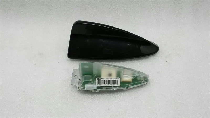 BMW 5 (E60 / E61) BMW 5 Series F07 GT Aerial / Antenna 6972311 Antenna 6982665 Body type: Hatchback
Fuel: Petrol