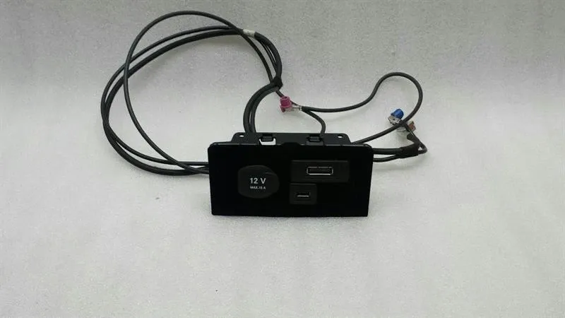 Mercedes-Benz CLS (C218) MERCEDES CLS W218 Wiring Loom USB Optical A2188203115 Wiring Harness A2185402110 Body type: Saloon
Fuel: Diesel