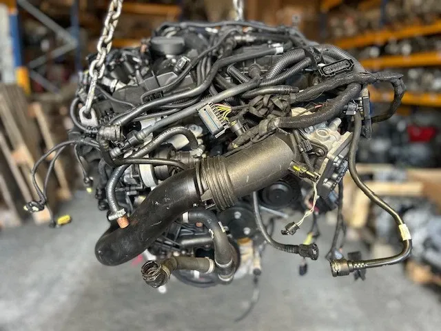 BMW 3 (F30 / F31) Engine BMW F20 F30 2.0i Turbo Engine 135kw Complete Mo...