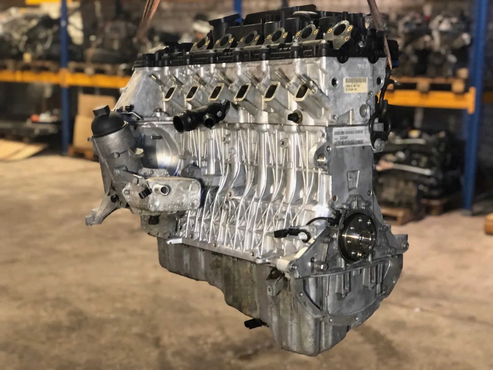 BMW 3 (E90 / E91 / E92 / E93) Engine BMW 330d E90 E91 E92 E93 3.0d 170kw 231hp Engin...