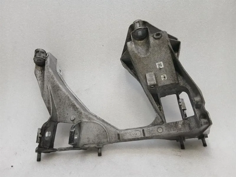 Porsche Boxster (981) Porsche Cayman 981 GT4 Subframe Rear 98133105180 LH GT4 Axle Frame Rear Axle Body type: Coupe
Fuel: Petrol