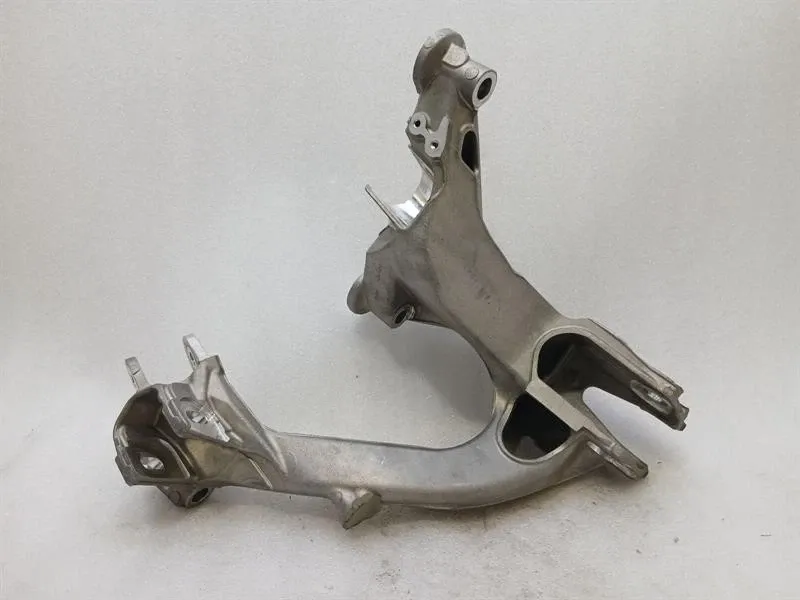 Porsche 911 (992) Porsche 911 992 GT3RS subframe rear 9GT505063F LEFT axle frame rear axle LEFT Body type: Coupe
Fuel: Petrol
