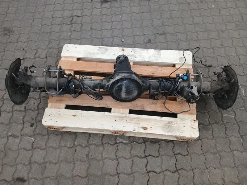 Mercedes-Benz A (W176) Mercedes G-Class M176 V8 W463 Rear Axle A4633506801 Rear Axle G500 Body type: SUV
Fuel: Petrol