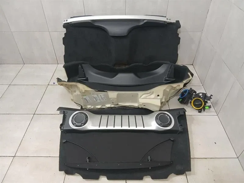 Porsche Cayman (981) Porsche Cayman 981 GT4 Luggage Cover 98155103905 Boot Liner SET Body type: Coupe
Fuel: Petrol