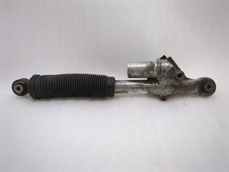 Mercedes-Benz A (W176) 18-24 Mercedes G-Class W463 Shock Absorber Rear A4633203401 Rear Shock Absorber Body type: SUV
Fuel: Petrol