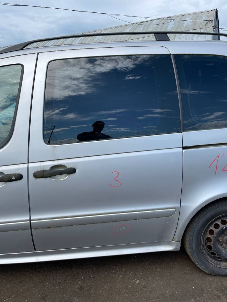 Sliding door left MERCEDES-BENZ VANEO (W414) (2002-2005)