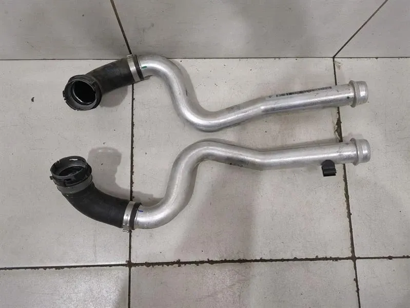 Porsche 911 (992) Porsche 911 992 GT3RS Cooling Pipe 9GT121902 Cooling Water Hose Hose Body type: Coupe
Fuel: Petrol