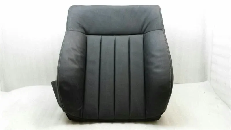 Mercedes-Benz A (W176) Mercedes E Class W212 A2129108606 Right Seat Backrest Leather Seat Cover Body type: Saloon
Fuel: Diesel