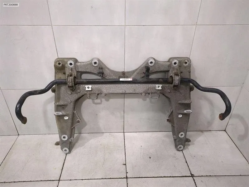 Porsche Cayman (981) Porsche Cayman 981 Beam Subframe Front 99134108116 Front Axle Carrier Body type: Coupe
Fuel: Petrol