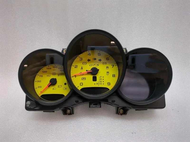 Porsche Boxster (981) Porsche Cayman 981 Speedo in Miles MPH 98164198215 Speedometer GTS RACING YELLOW Body type: Coupe
Fuel: Petrol