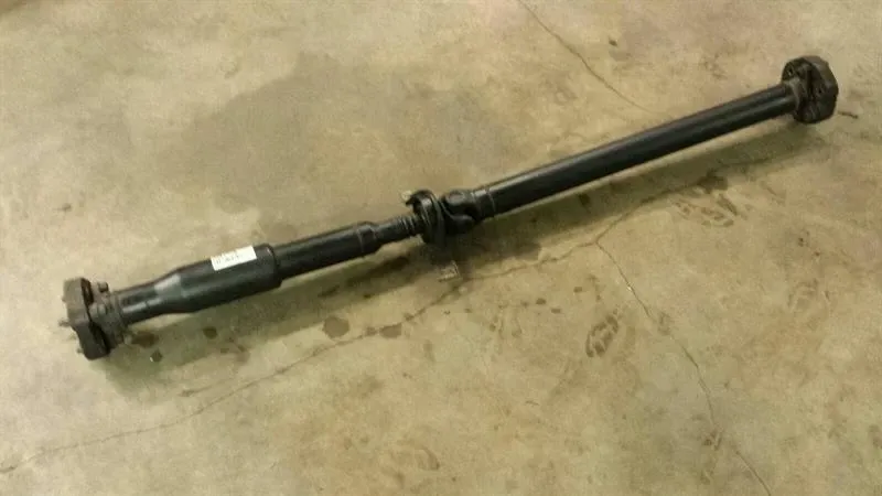 Mercedes-Benz A (W169) Mercedes GLK Propshaft A2044106906 Propshaft Body type: SUV
Fuel: Petrol