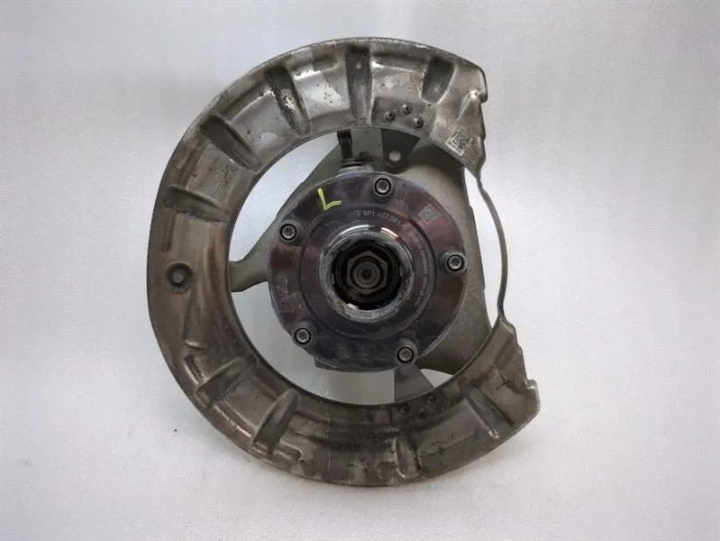 Porsche 911 (992) Porsche 911 992 Left Front Hub 992407245GY GTS Center Lock Wheel Bearing Housing Left Body type: Coupe
Fuel: Hybrid