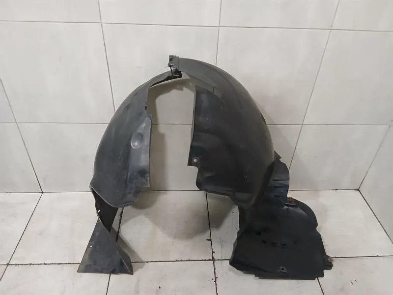 Porsche Boxster (981) Porsche Cayman 981 wheel arch liner 98150450107 left wheel arch cover Body type: Coupe
Fuel: Petrol