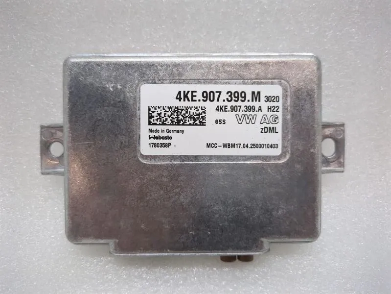 Porsche 911 (992) Porsche 911 992 electronic module 4ke907399m control unit LED light Body type: Coupe
Fuel: Hybrid