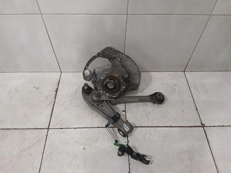 Porsche Boxster 718 Left Rear Hub 982505051J Wheel Bearing Housing Rear Left Brand/Model: PORSCHE 718
Year: 2017
Engine: 249...