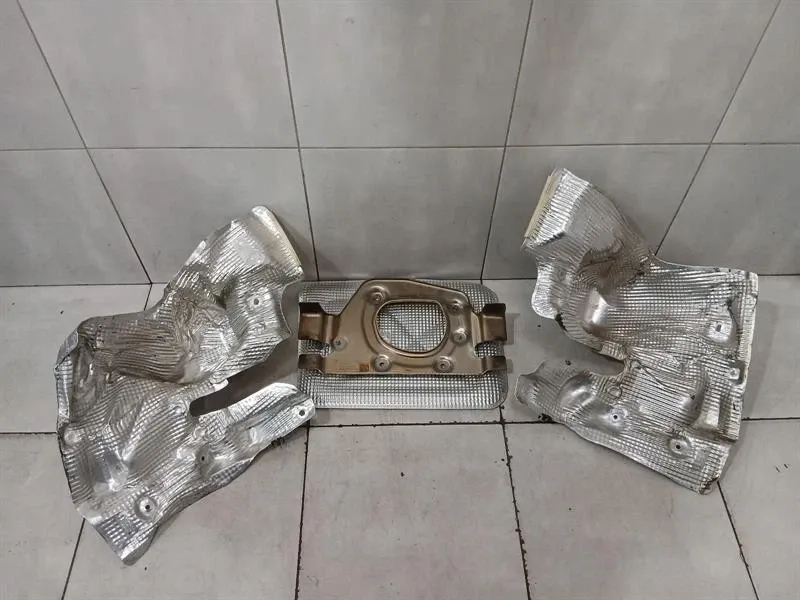 Porsche 911 (992) Porsche 911 992 GT3RS 9GT251295 heat shield set heat shield set Body type: Coupe
Fuel: Petrol