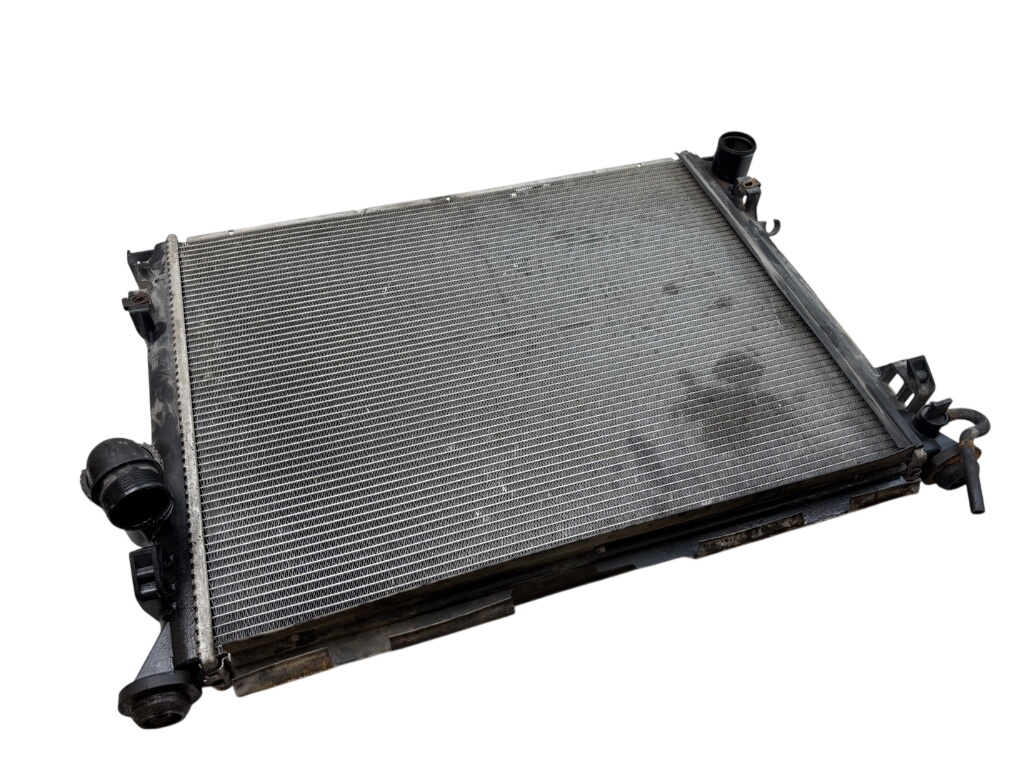 Chrysler 300C jäähdytin 5175367AA Radiator CHRYSLER 300C I (2004-2010)
...