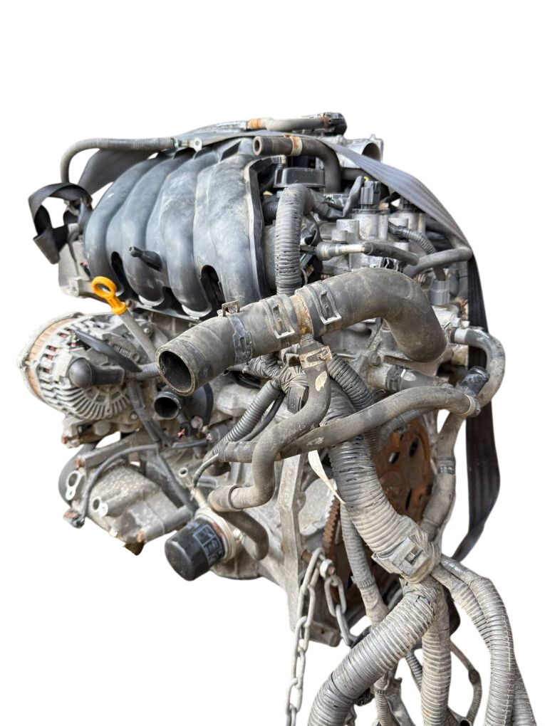 Nissan Juke Engine 101021KA1F 10102BA60A HR16DE Engine NISSAN JUKE...