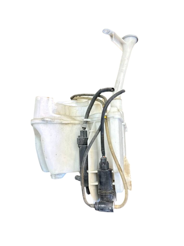 Nissan Juke Window washer reservoir 289101KA0B 289151KA0B 289151KA0A 28910BA60B Win...