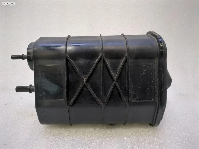 Porsche 911 (991) Porsche 911 991 Reservoir 99120122102 Reservoir Body type: Coupe
Fuel: Petrol