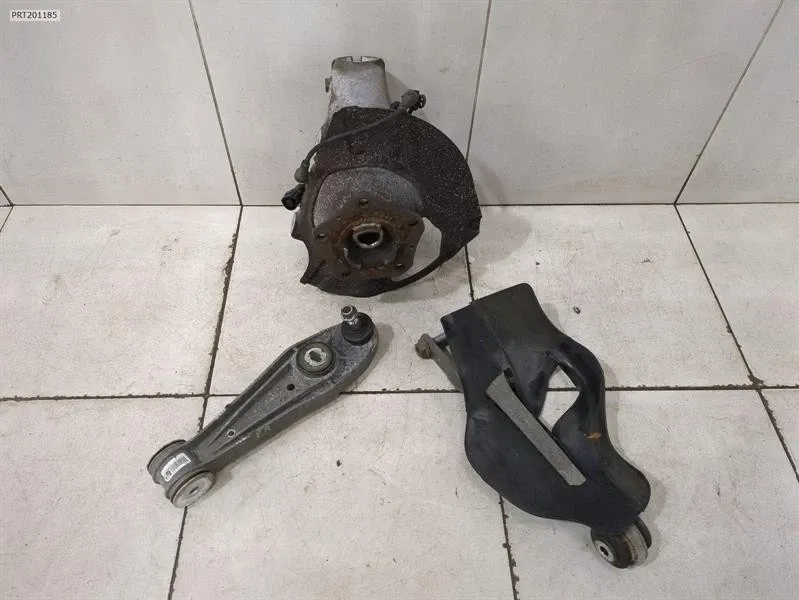 Porsche 911 (991) Porsche 911 991 Right Front Hub 99134115805 Wheel Bearing Housing Front Right SET Body type: Coupe
Fuel: Petrol