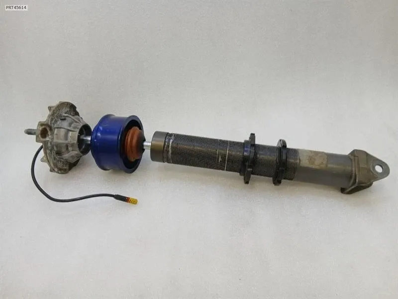 Porsche 911 (997) Porsche 911 997 GT3 RS shock absorber rear 99733305191 shock absorber rear Body type: Coupe
Fuel: Petrol