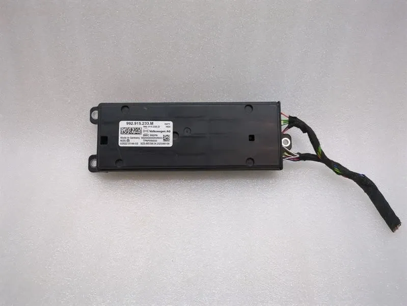 Porsche 911 (992) Porsche 911 992 electronic module 992915233M high-voltage system control unit Body type: Coupe
Fuel: Hybrid