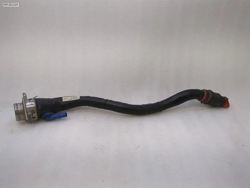 Porsche 911 (991) Porsche 911 991 Fuel Filler Neck 99120104415 Filler Neck C4 / Turbo / GT3 Body type: Coupe
Fuel: Petrol