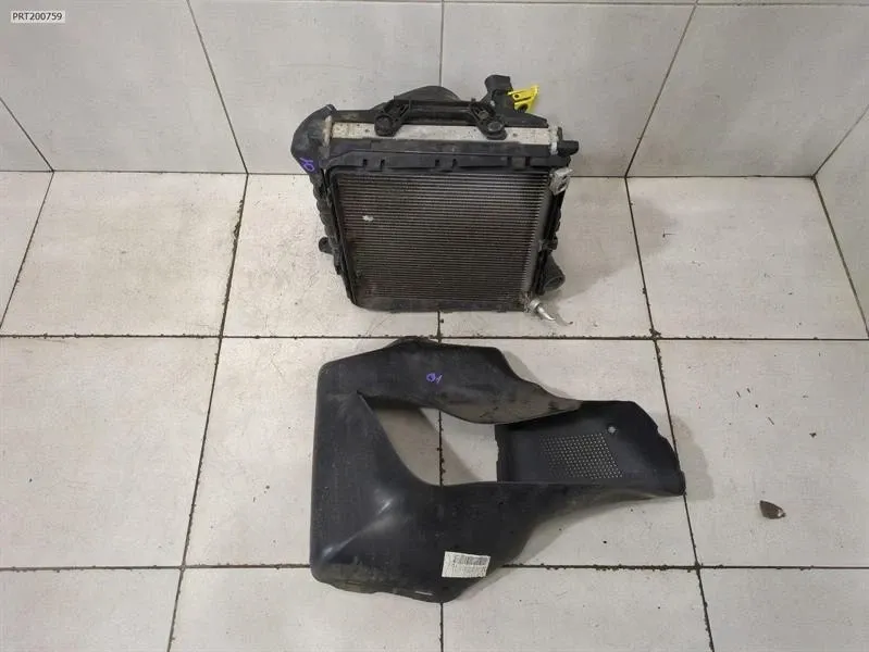 Porsche Boxster (981) Porsche Boxster 981 radiator pack 99110613203 right radiator package right Body type: Convertible
Fuel: Petrol