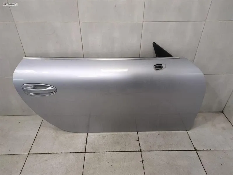 Porsche 911 (991) Porsche 911 991 MK1 Right Front Door 99153101201 Door Front Right Body type: Coupe
Fuel: Petrol