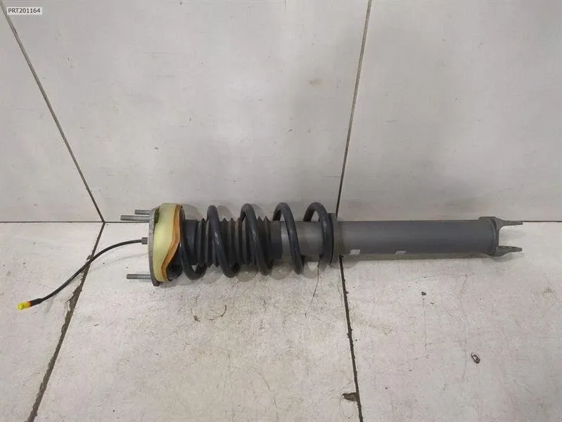 Porsche 911 (991) Porsche 911 991 shock absorber rear 99133305324 PASM MK1 shock absorber rear Body type: Coupe
Fuel: Petrol