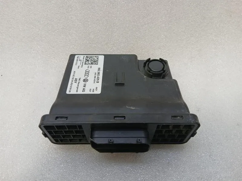 Porsche 911 (992) Porsche 911 992 A/C Control Module 992965429B Air Conditioning Control Unit Body type: Coupe
Fuel: Hybrid