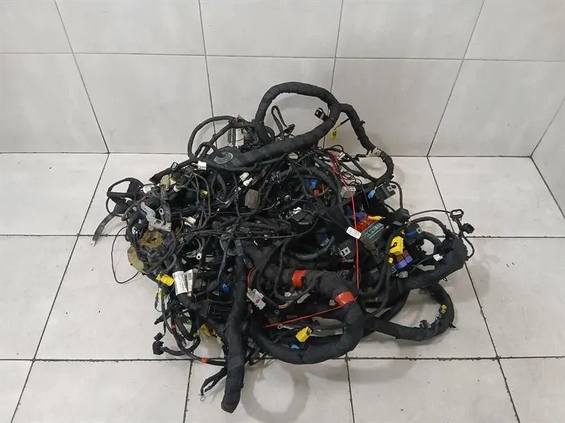 Ferrari California Ferrari California F149 08-14 4.3 Wiring Loom Main LHD Wiring Harness 272939 251250 Body type: Convertible
Fuel: Petrol