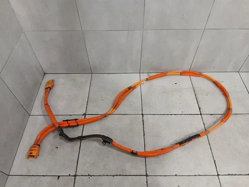 Porsche 911 (992) PORSCHE 911 992 WIRING LOOM 992971221 WIRING HARNESS HIGH VOLTAGE SYSTEM Body type: Coupe
Fuel: Hybrid