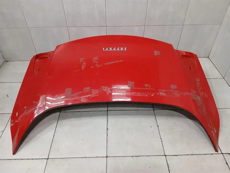 Ferrari California Ferrari California F149 08-14 4.3 Boat Lid 69803810 Tailgate FAULTY Body type: Convertible
Fuel: Petrol