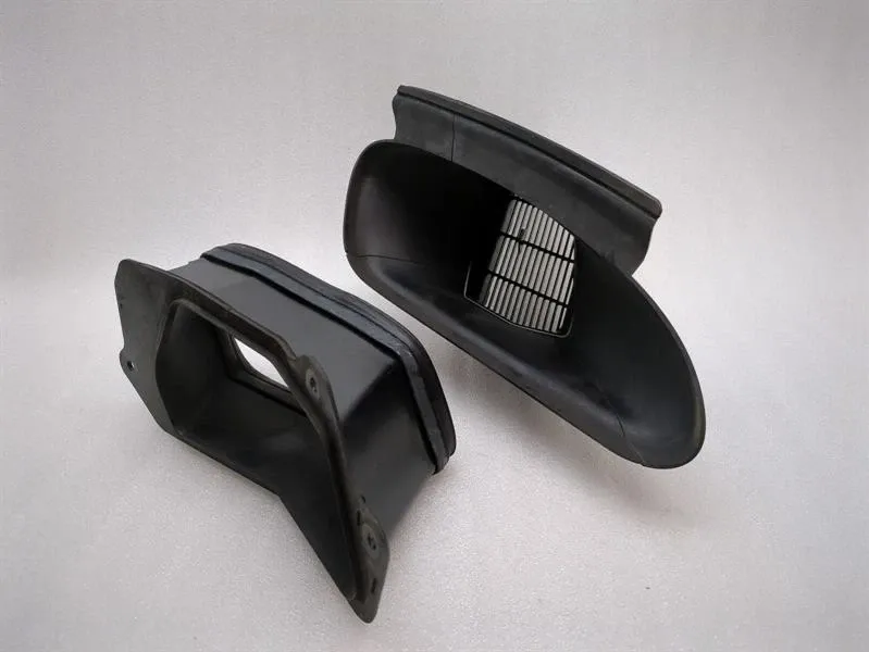 Porsche Boxster 718 Left Side Skirt Cover 982815215 Fairing Left SET Brand/Model: PORSCHE 718
Year: 2017
Engine: 249...