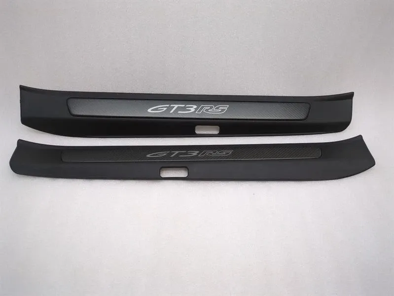 Porsche 911 (992) Porsche 911 992 GT3RS CARBO Door Sill Set 9GT853369F Door Sill Trim Carbon Set Body type: Coupe
Fuel: Petrol
