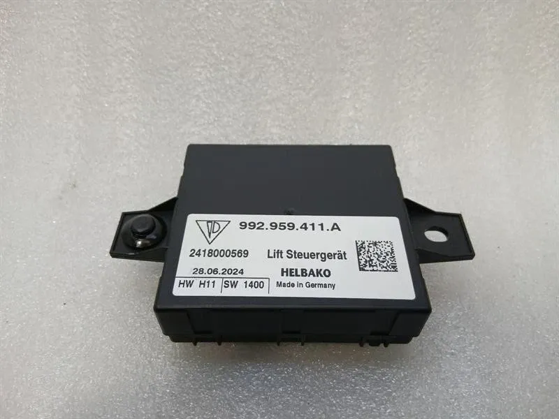 Porsche 911 (992) Porsche 911 992 GT3RS Electronic Module 992959411A AXLE LIFT ECU Body type: Coupe
Fuel: Petrol