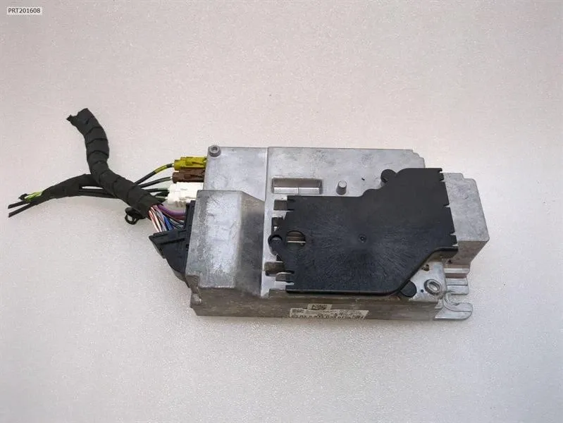 BMW 4 (G22 / G23 / G26)  BMW 4 G83 M4 AMPLIFIER 5B44D33 AMPLIFIER RECEIVER HK Body type: Convertible
Fuel: Petrol