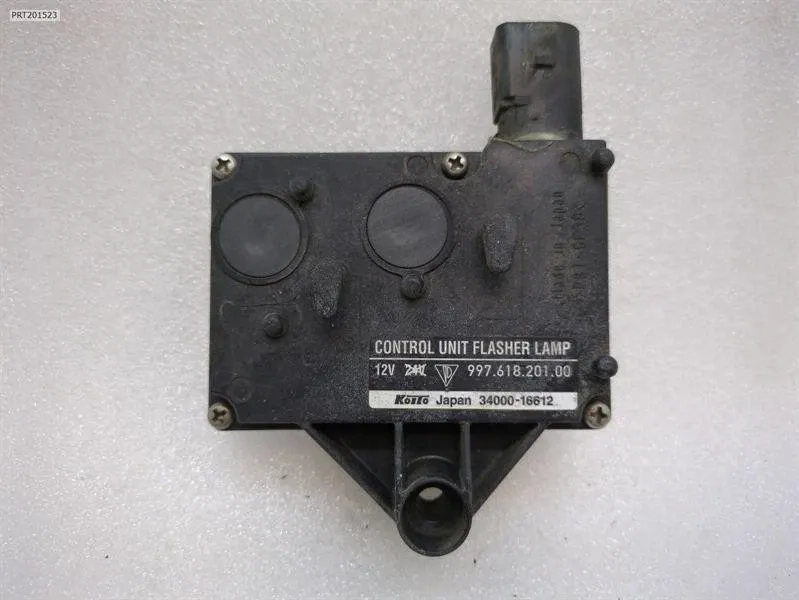 Porsche 911 (997) Porsche 911 997 electronic module 99761820100 control unit turbo indicator Body type: Coupe
Fuel: Petrol