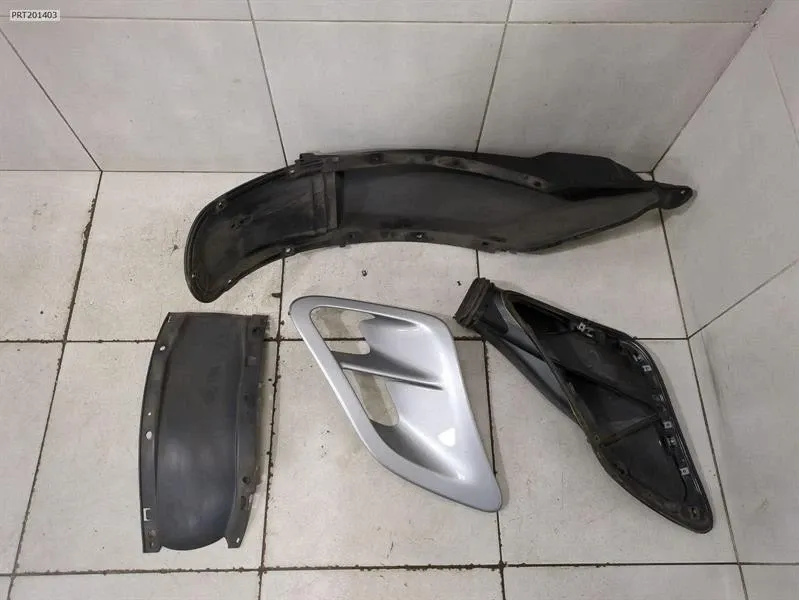 Porsche 911 (997) Porsche 911 997 MK1 Air Guide Set 99750446000 RIGHT Intercooler Kit Turbo GT2 Body type: Coupe
Fuel: Petrol