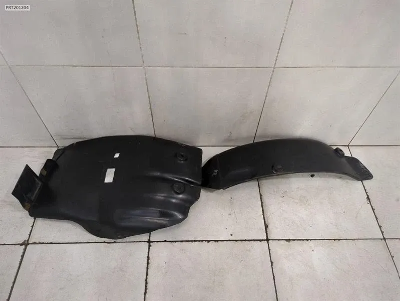 Porsche 911 (991) Porsche 911 991 Wheel Arch Liner 99150430601 RR C4 Wheel Arch Cover Body type: Coupe
Fuel: Petrol