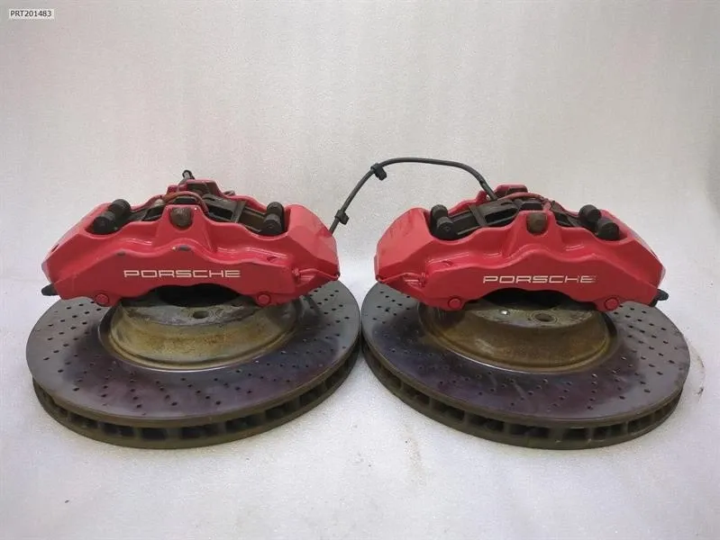 Porsche 911 (997) Porsche 911 997 Brake Caliper Set 99735143110 Front Turbo Brake Caliper Set Body type: Coupe
Fuel: Petrol