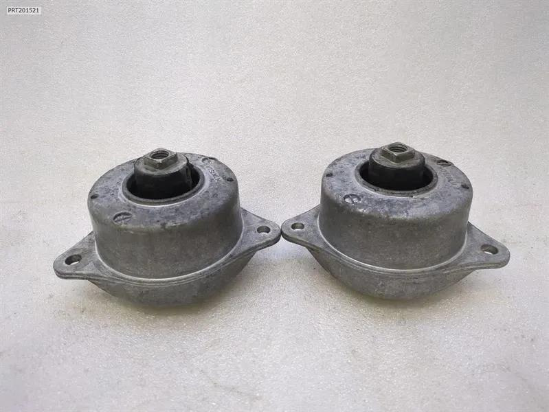 Porsche 911 (997) Porsche 911 997 Engine Mount 99737504906 Engine Mount SET OF 2 Body type: Coupe
Fuel: Petrol