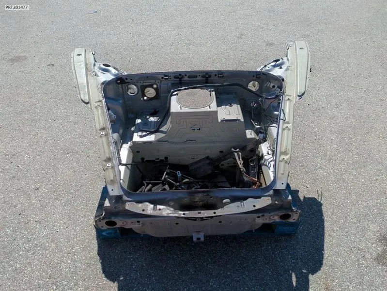 Porsche 911 (997) Porsche 911 997 Front End Clip 99750191101 Lock Carrier Front Mask Turbo AWD Body type: Coupe
Fuel: Petrol