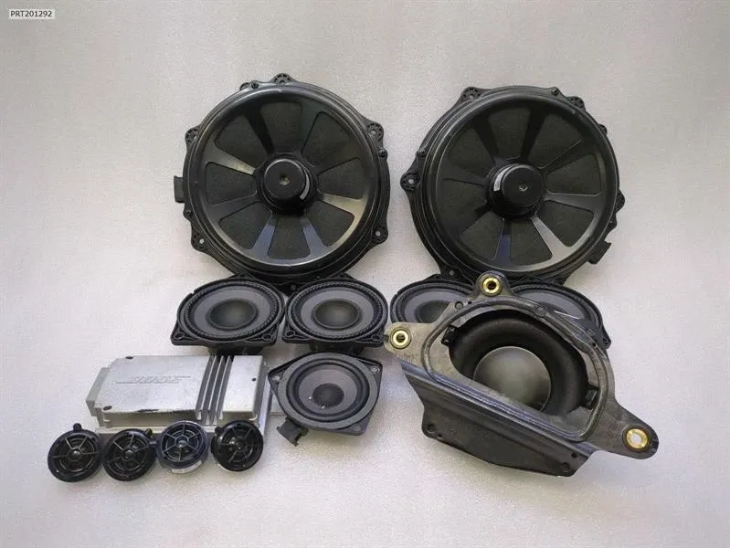 Porsche 911 (991) Porsche 911 991 speaker set 99164556600 speaker set Bose Body type: Coupe
Fuel: Petrol