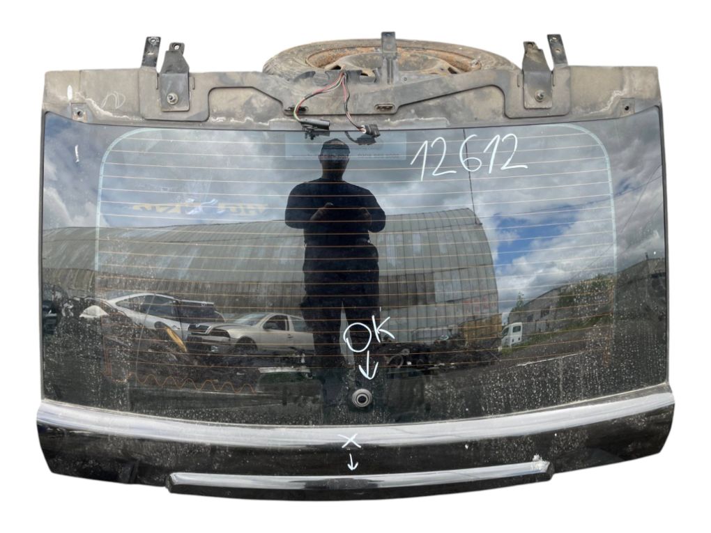 Land Rover Range Rover Sport Rear Window glass Rear Window glass LAND ROVER RANGE ROVER SPORT ...