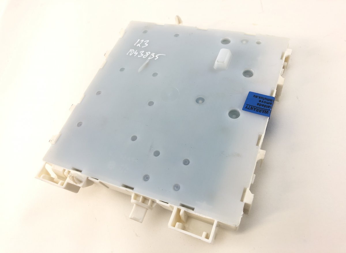 Volvo XC40 / EX40 Fuse box 36003252 Fuse box VOLVO XC40 / EX40 / EC40 (536...